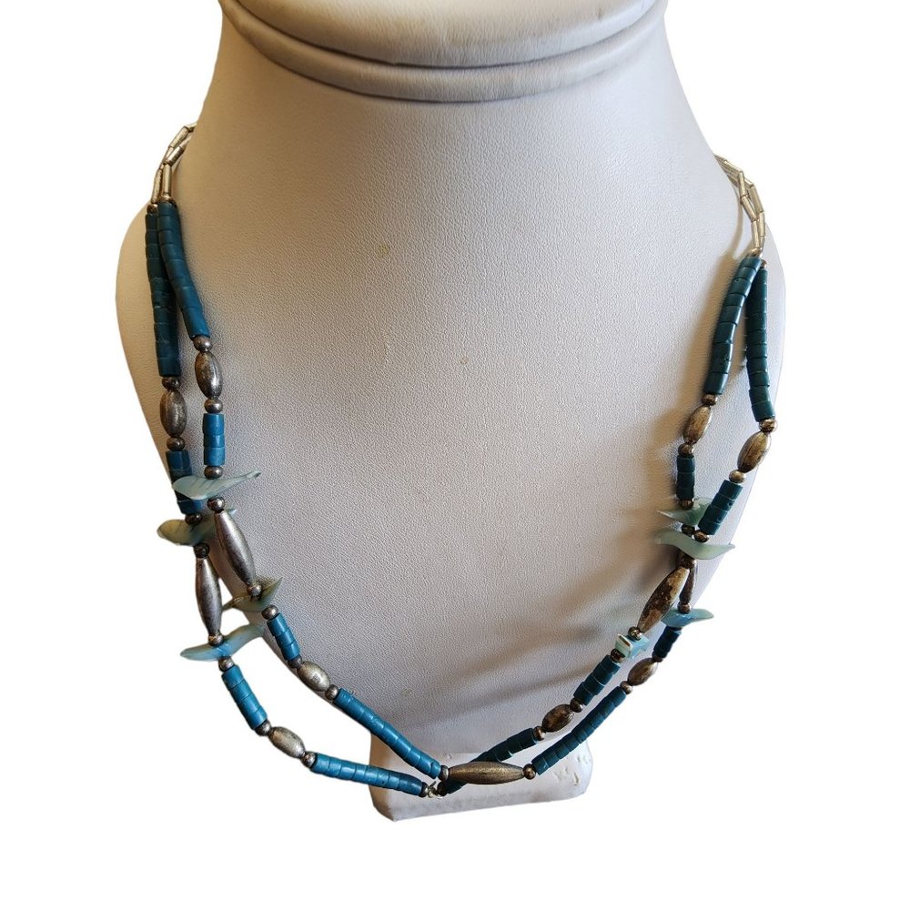 Vintage Liquid Silvertone Heishi Style Necklace (A2096)